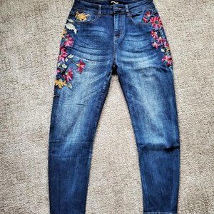 Desiqual Embroidered Jeans, Size 4 (Size 36 per Desigual sizing)